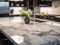 Diferencias entre mármol y granito para encimeras de cocina: ¿cuál elegir?