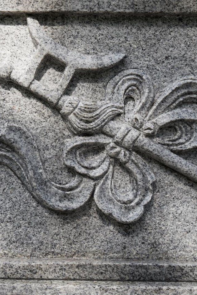 ¿Qué piedra elegir para una escultura a la intemperie?